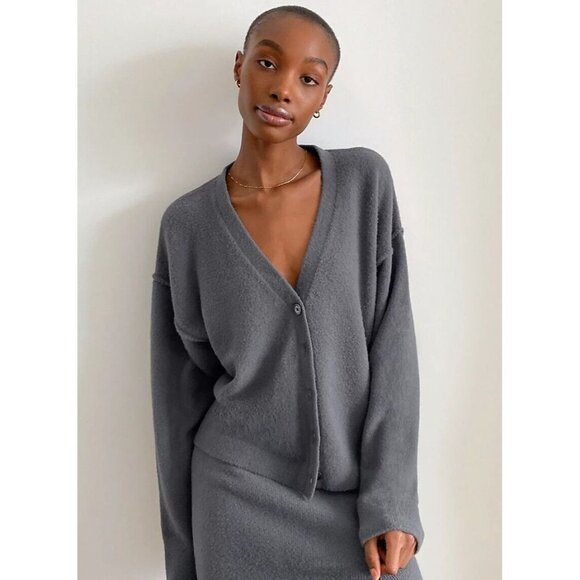 Aritzia WILFRED FREE Hush Knit Ivory Oversized V-Neck Cardigan Sweater, Size XS - Picture 5 of 16